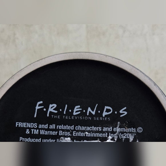 Friends TV Series Central Perk Large Mug • Black / Green • NEW - Picture 3 of 4